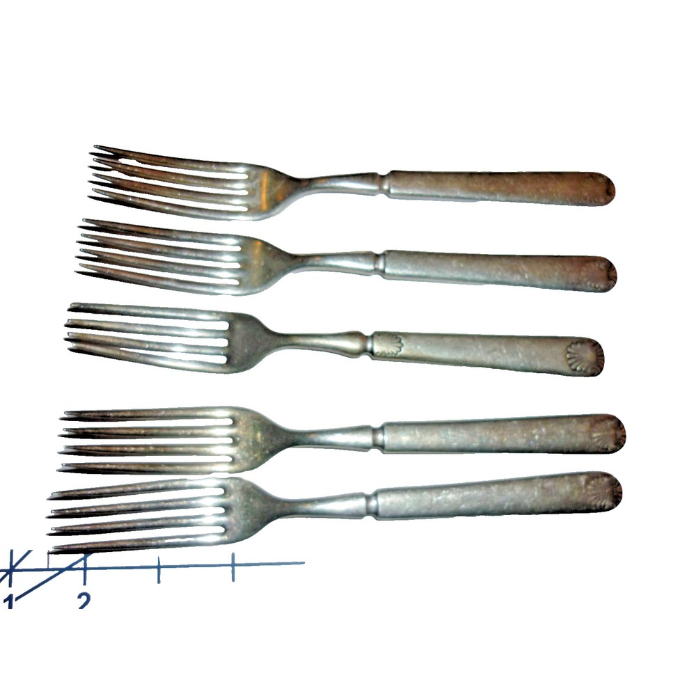 Antique 5‎ WM Rogers & Son Silverplate Dinner Fork Seashell Scrolls